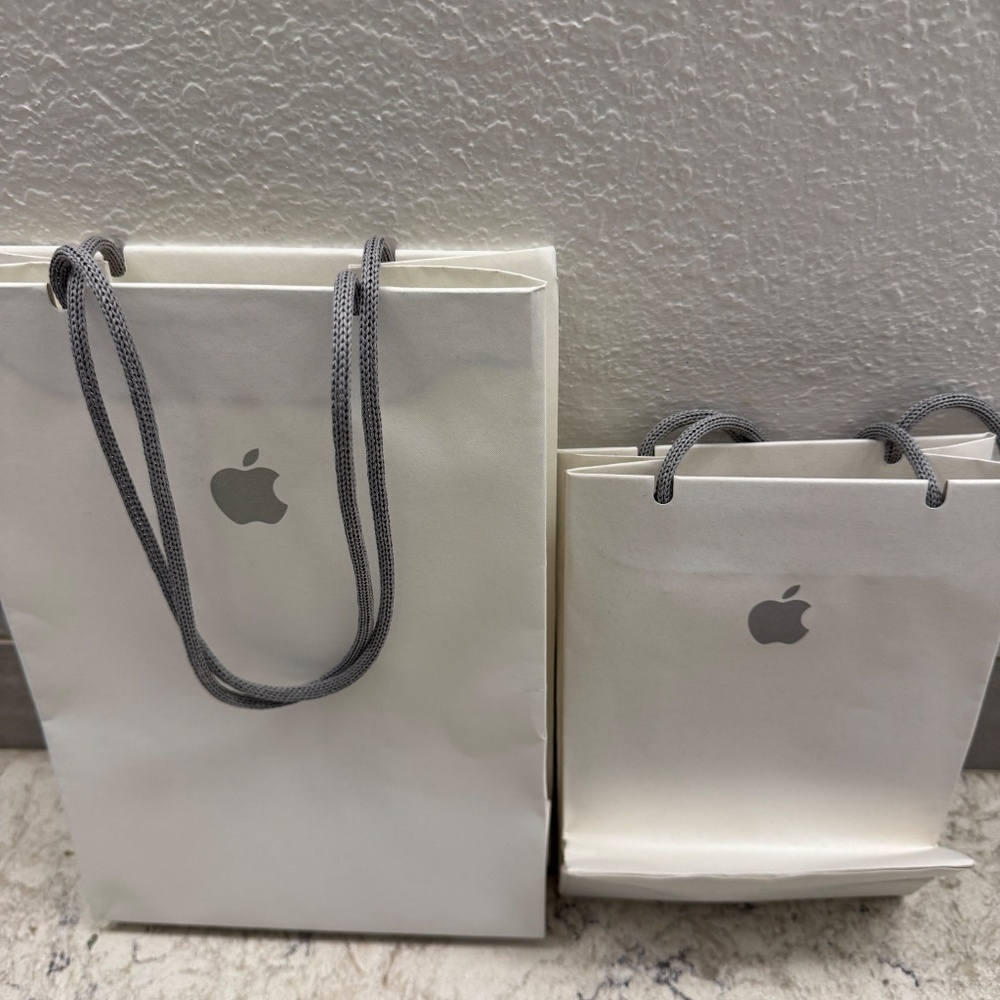 Apple Bundle 2 White Gray Sturdy Matte Paper Gift Shopping Baag Empty tote bag - Picture 7 of 7